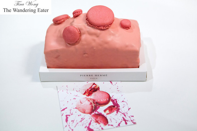 Ispahan loaf cake (brought home)