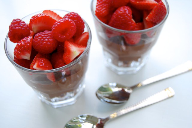 Chocolate, Summer Berry & Amaretti Cheesecake Cups 5