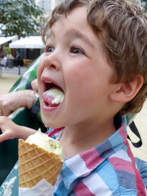 Eskil was having much fun making faces for me to photograph while he ate ice cream