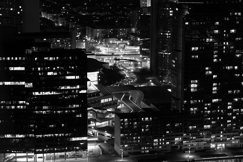 vienna austria city urban night lights dark monochrome danube tower canon powershot g7x mark ii