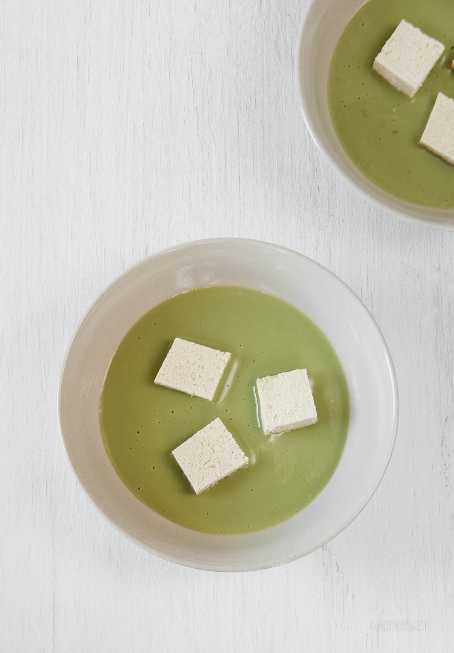 Japanese soup. Cream of fava beans and peas. Vegan
