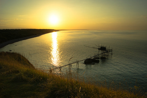 sunset sun natura trabocco alessandrobaricco oceanomare riservanaturale puntaaderci