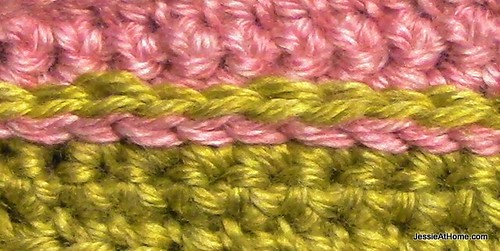 Stitchopedia-Crochet-Join-as-you-go-close-up