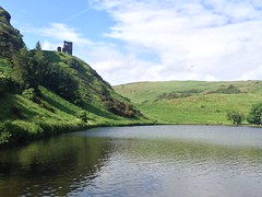 St Margaret's Loch and St Anthony's Chapel ruins