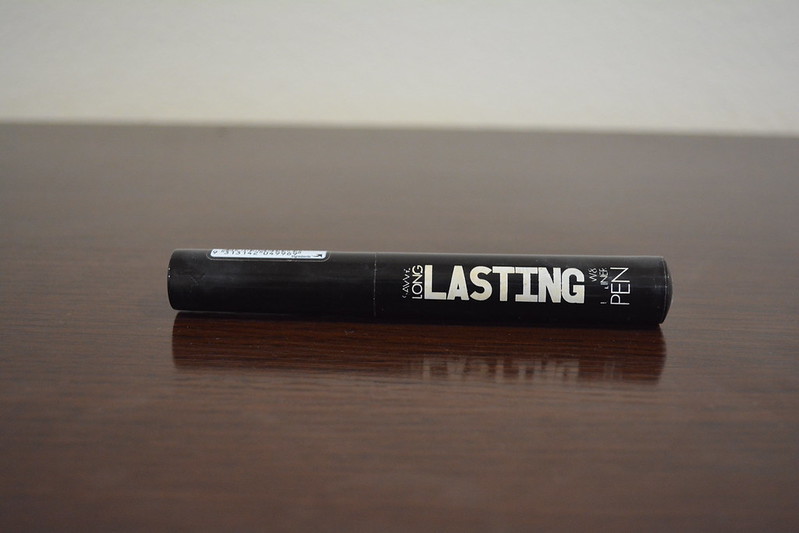 Long Lasting Brow & Eyeliner Pen by Savvy