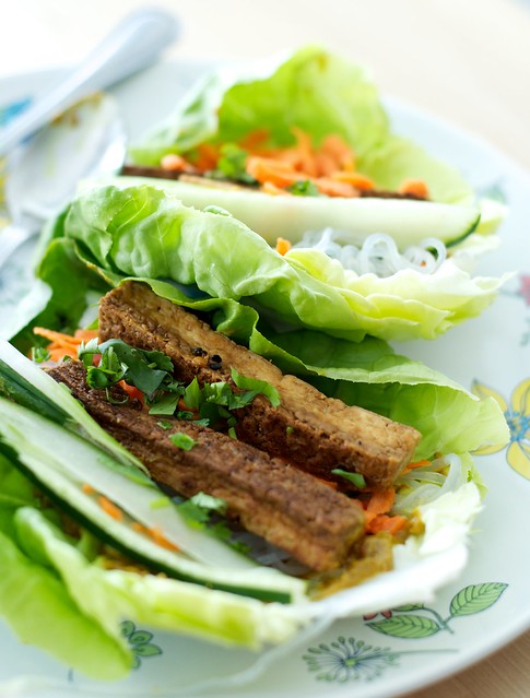 Tofu lettuce wraps