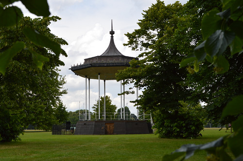 Kensington Gardens bandstand