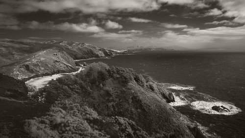 muirbeachoverlook pacificocean coast clouds sky cliff sanfrancisco landscape marincounty california infrared blackandwhite