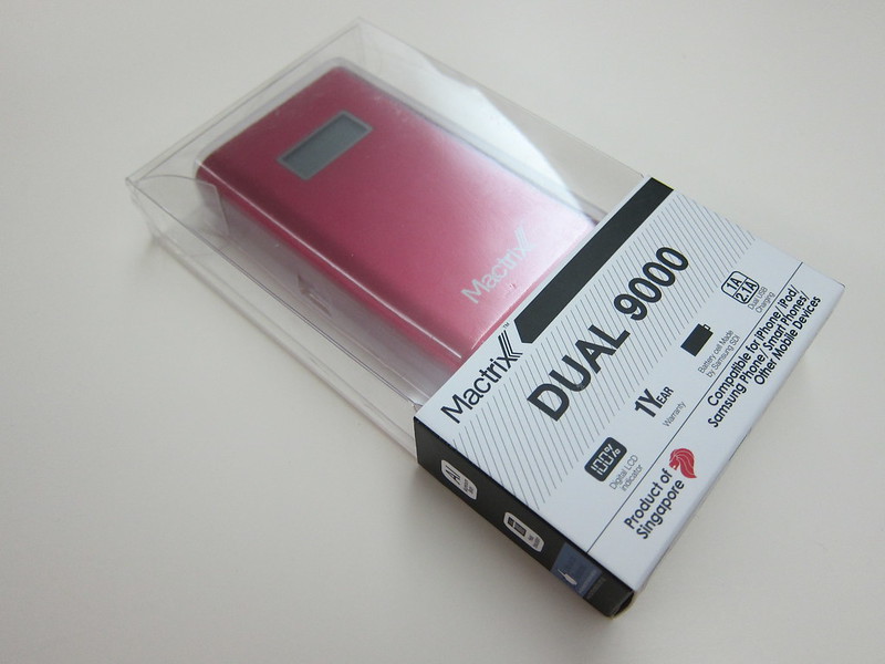 Mactrix Dual 9000 Portable Battery - Packaging