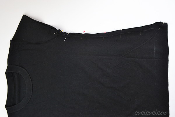 Girlify a men's t-shirt: a refashioning tutorial