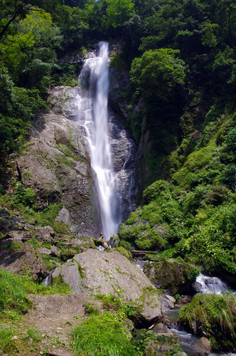 japan landscape scenery waterfalls kumamoto kyushu yatsushiro gokanosho sendantodoro