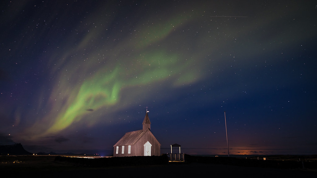 Northern lights - Budir, Iceland - Travel photography