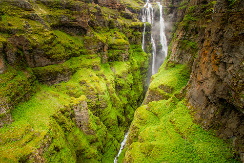 brown green nature water beauty waterfall iceland europe natural westland travelphotography landscpaes easticeland ccbyncnd30 griffinstewart jgriffinstewart jgsphotography glymurfalls