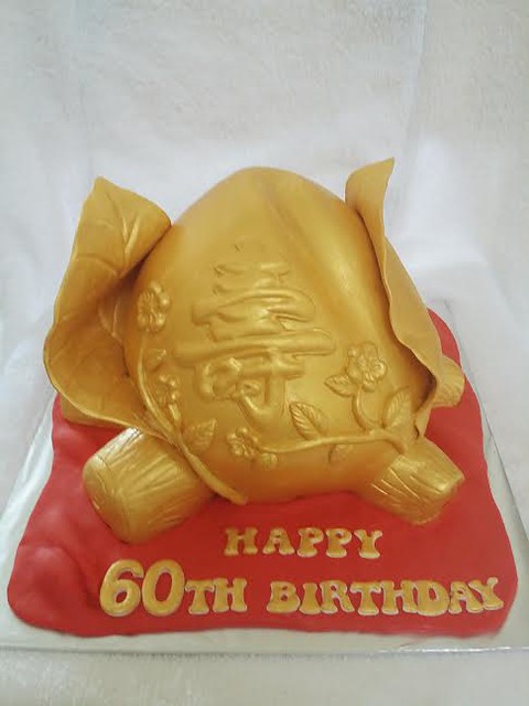 Golden Oriental Themed Cake by Beatrice Tang