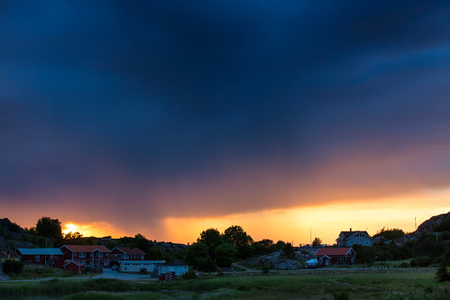 sunset summer storm rain sweden sverige regn bohuslän västkusten västragötalandslän långesjö