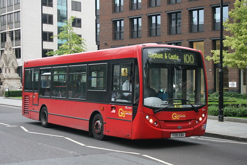 London General 8321 on Route 100, St Paul's