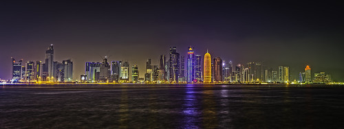 skyline night skyscraper bank gas corniche sheraton doha qatar petroleum dubaitower