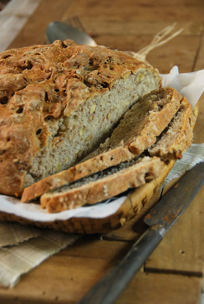 Multi-Grain Flour Walnut Bread Recipe