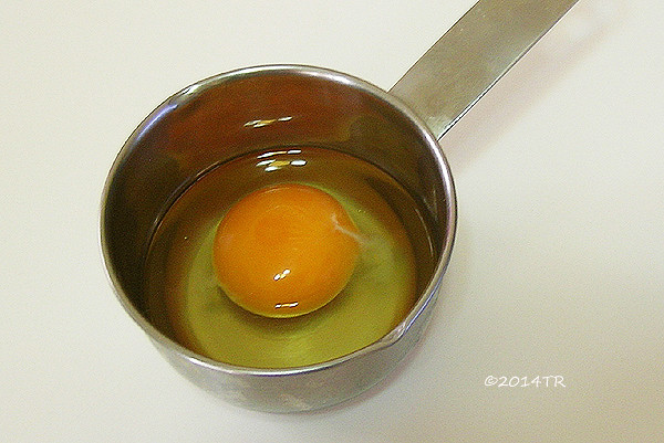 做出漂亮的水波蛋 Easy poached eggs-20141007