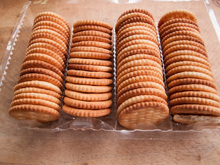059 cheese flavour biscuits