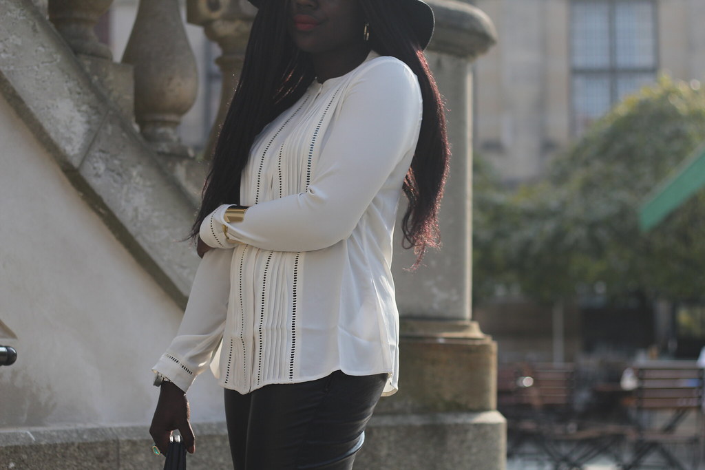 Lois Opoku x mexx lisforlois bw outfit fashion