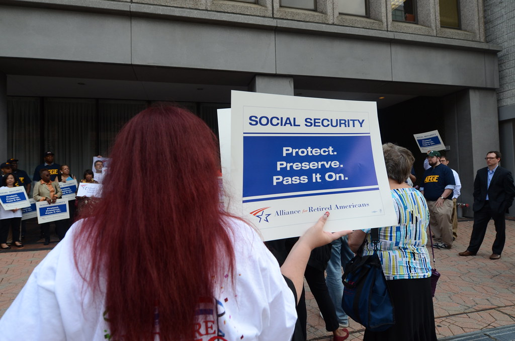 Coalition to Save Our Social Security Delivers Petition to D.C. SSA Office to Keep Field Offices Open