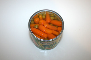 09 - Zutat Erbsen & Möhren / Ingredient peas & carrots