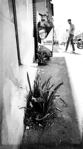 man street city inthecity blackandwhite meninblack blanc blackwhite view instagram