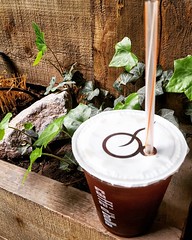 Warm weather is upon us. Come and enjoy a delicious and refreshing iced Americano today! Tag a friend who would love one, too. 🌞❄💕