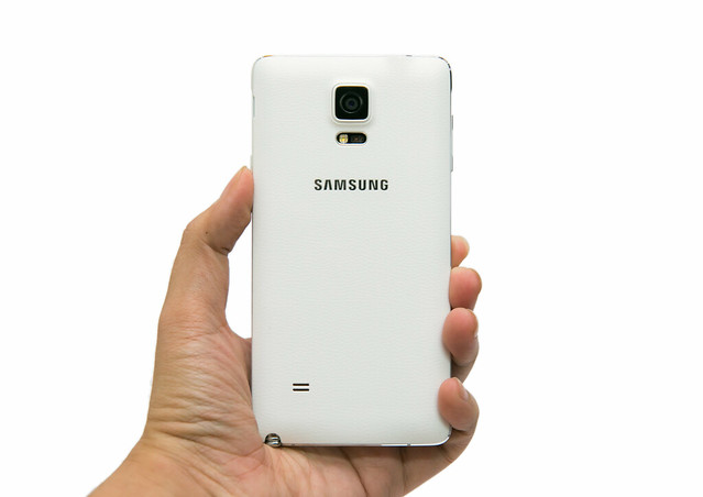 大螢幕機皇 Samsung GALAXY Note 4 開箱 &#038; 必買的五個理由 @3C 達人廖阿輝