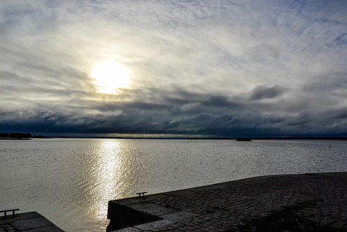 autumn cloud sun sol water wasser day cloudy sweden tag schweden herbst skandinavien sverige scandinavia sonne vatten höst karlskrona 2014