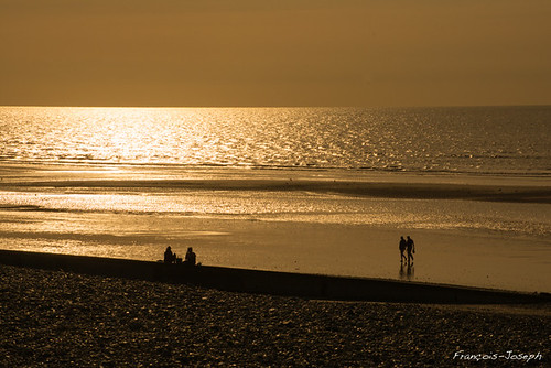 sunset france beach golden nikon plage channel manche coucherdesoleil picardie 2014 somme cayeuxsurmer nikond7100 igersrouen imaginelandelle