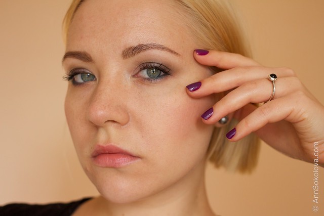 16 Avon True Colour Eyeshadow   Aquamarine Mystery makeup