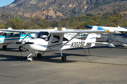 N3029D Cessna 162 Santa Paula 10-03-14