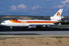 Iberia DC-10-30 EC-DHZ MAD 04/04/1999