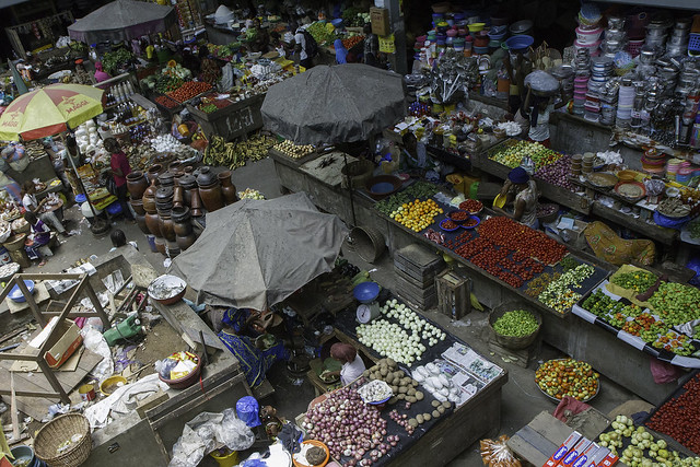 Treichville is a thriving market in Abidjan, Côte d’Ivoire, where plastic bags remain the sole way of packaging food. Credit: Marc-André Boisvert/IPS