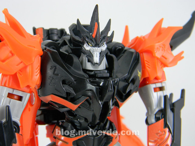 Transformers Predaking Voyager - Transformers Prime Beast Hunters - modo robot