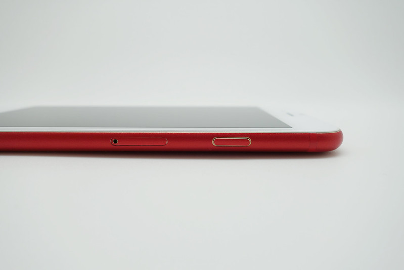 紅色特別版iPhone 你也可以 包膜紀實