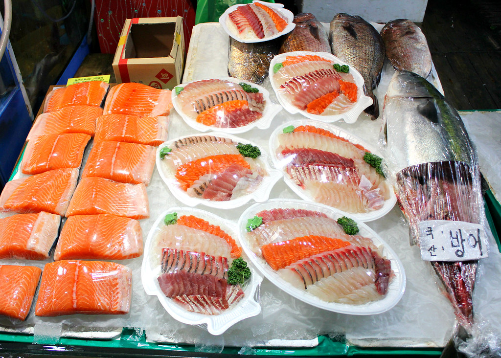 noryangjin-fish-market-sashimi-selection
