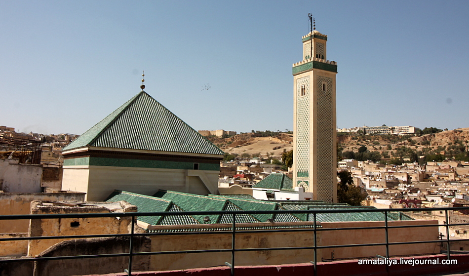Зачем в этом марокканском городе каждому туристу вручают веточку мяты? IMG_5301
