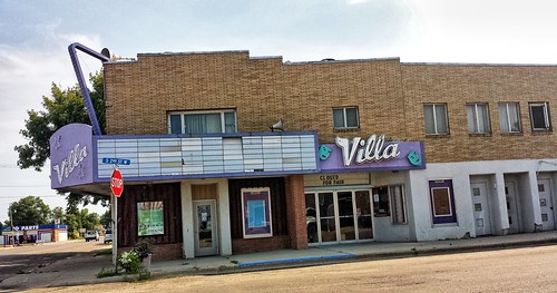 montana phillipscounty malta us2 us191 movietheater theater theatre villatheatre